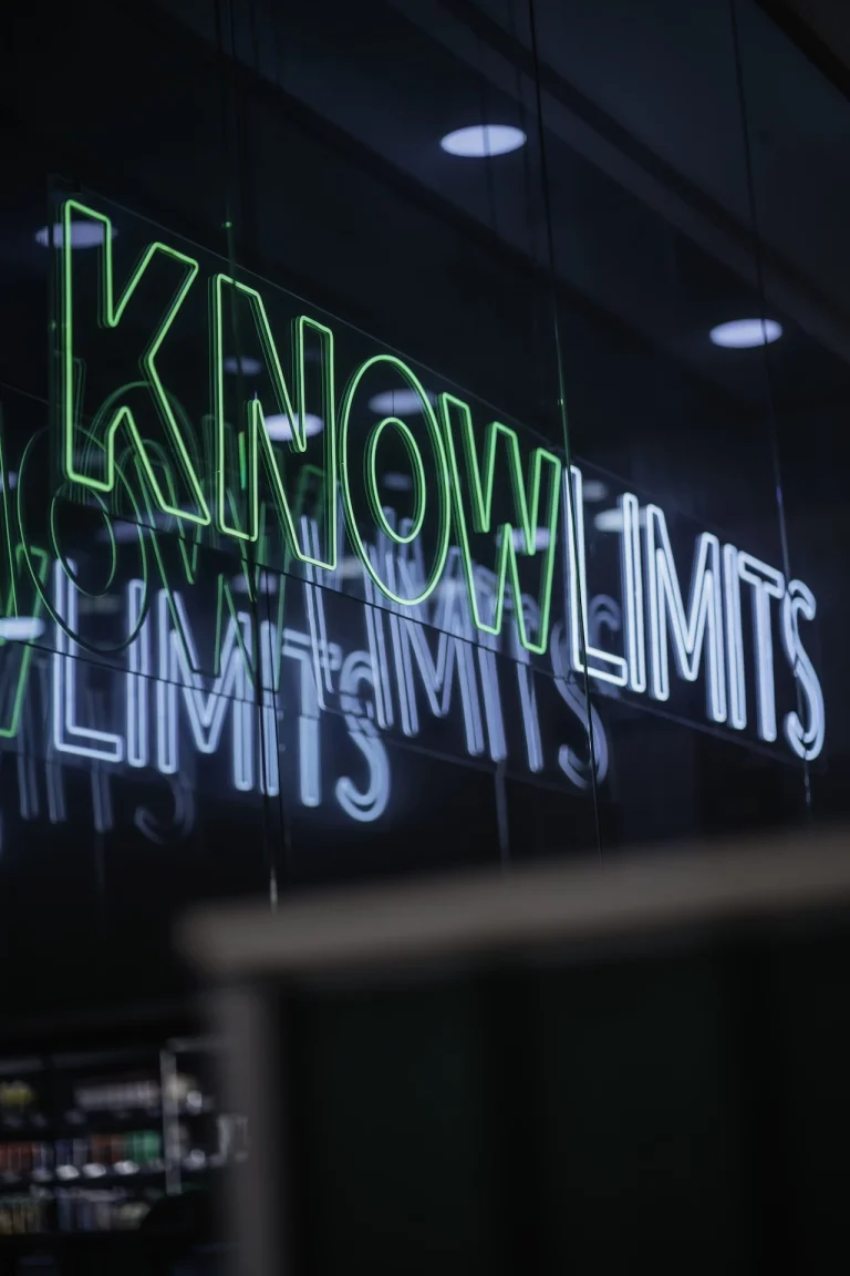 KnowLimits_Christmas_2025_FINALS (7 of 11)