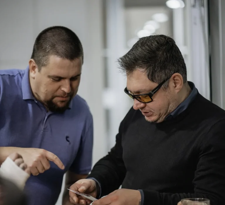 KnowLimits_Christmas_2025_FINALS (10 of 11)